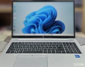 New Laptop HP EliteBook 850 G8 16GB Intel Core i5 SSD 512GB