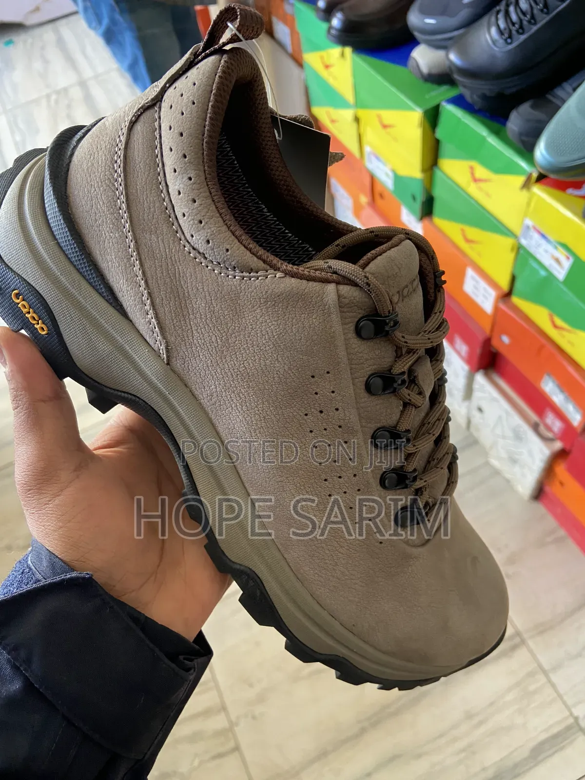 Premium Leather Outdoor Hiking Shoes( 40 - 44)