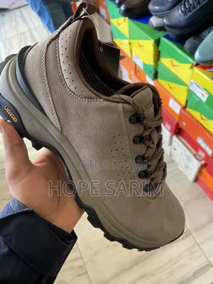 Premium Leather Outdoor Hiking Shoes( 40 - 44)