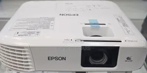 New Coming Amazing Projector Brand New Epson Eb-W49 Is A