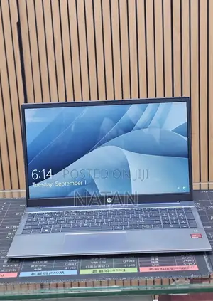 New Laptop HP Pavilion 15 8GB AMD Ryzen 5 SSD 512GB