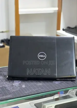 New Laptop Dell G15 5510 16GB Intel Core i7 SSD 512GB