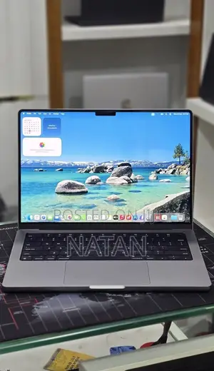 New Laptop Apple MacBook Pro 2021 M1 32GB Apple M1 Pro SSD 512GB