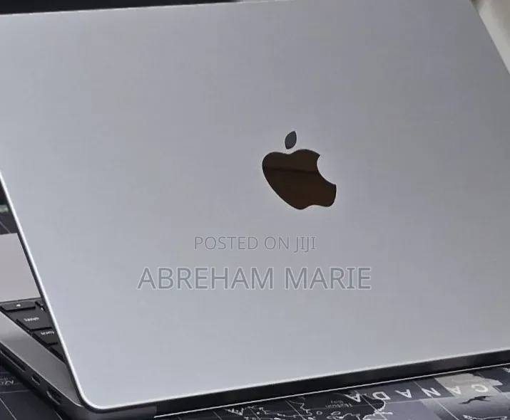 New Laptop Apple MacBook Pro 2021 M1 32GB Apple M1 Pro SSD 512GB