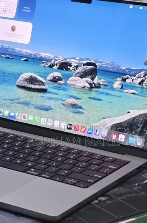 New Laptop Apple MacBook Pro 2021 M1 32GB Apple M1 Pro SSD 512GB