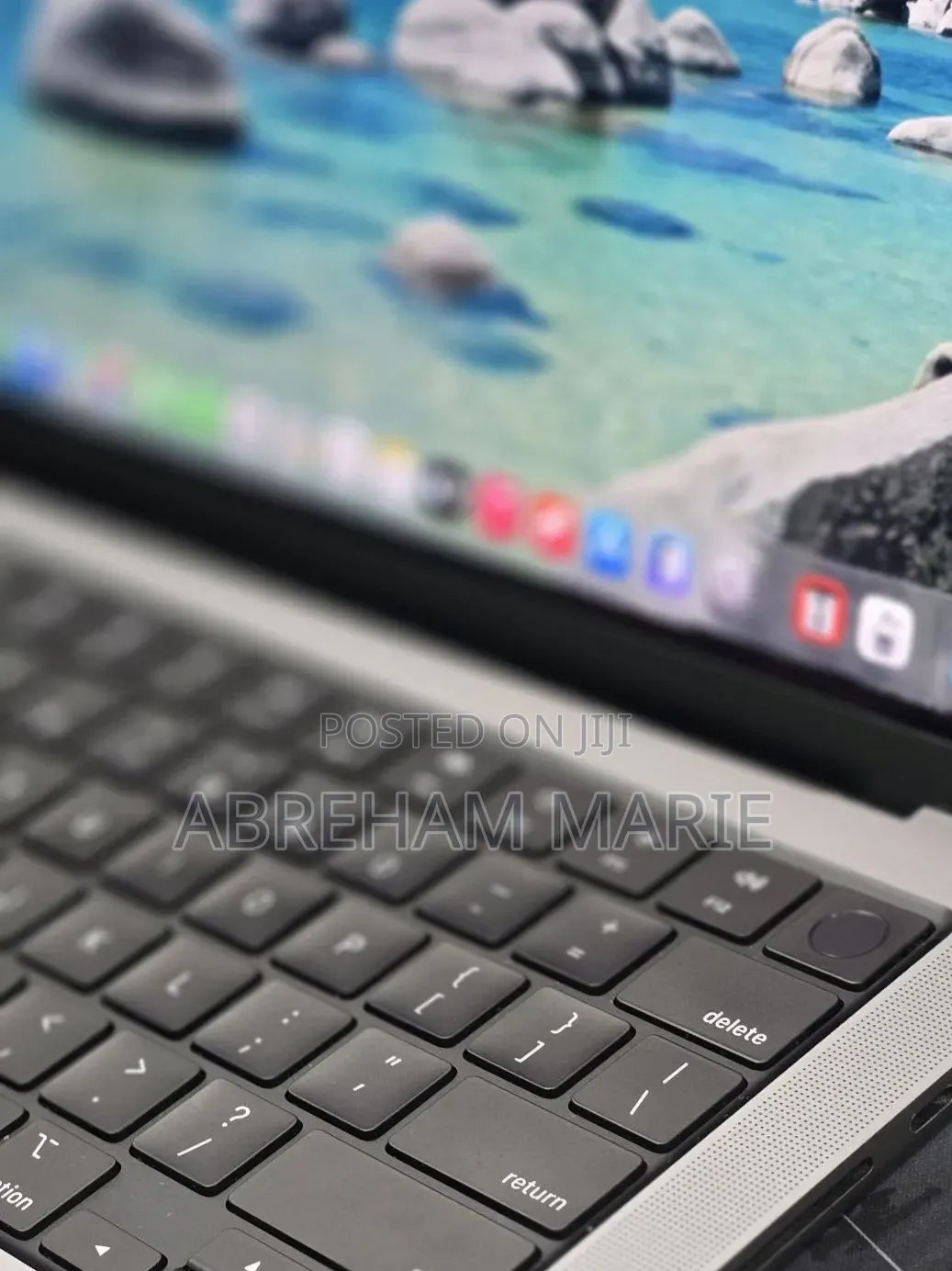 New Laptop Apple MacBook Pro 2021 M1 32GB Apple M1 Pro SSD 512GB