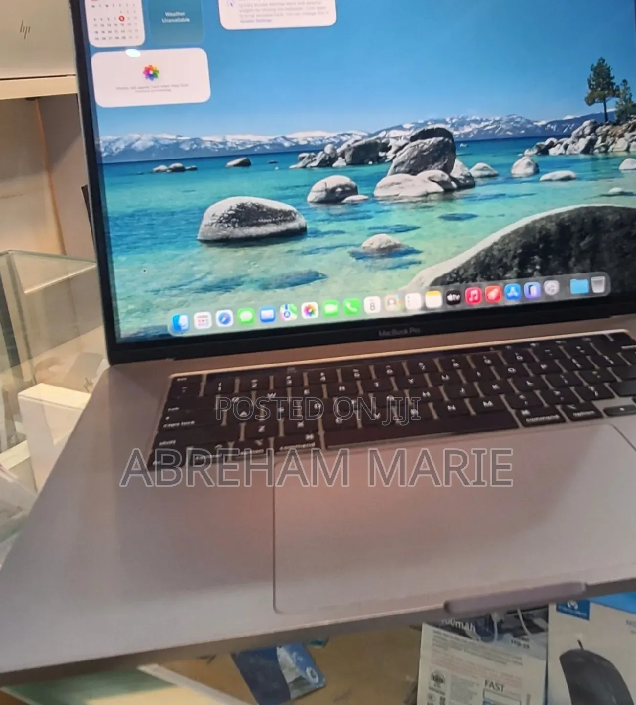 New Laptop Apple MacBook Pro 2019 32GB Intel Core i9 SSD 1T