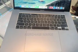 New Laptop Apple MacBook Pro 2019 32GB Intel Core i9 SSD 1T