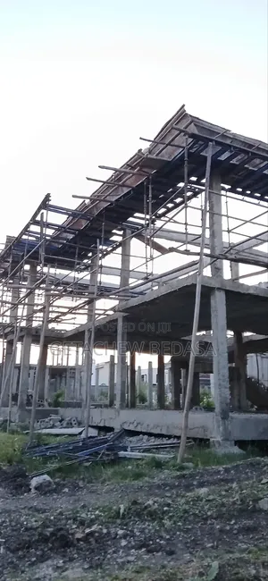 5bdrm House in Ccd, Yeka for sale