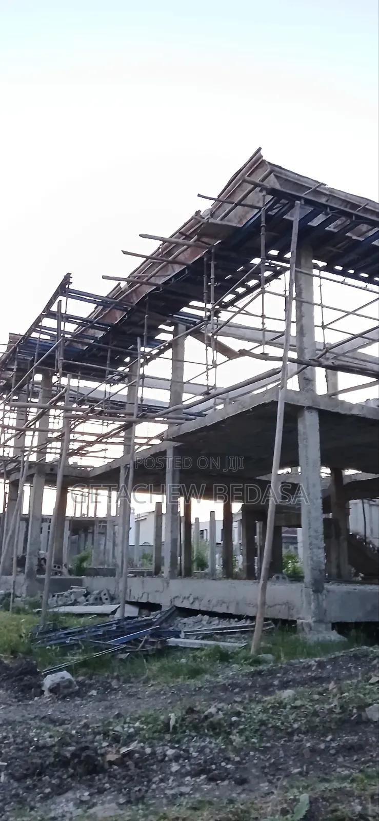 5bdrm House in Ccd, Yeka for sale