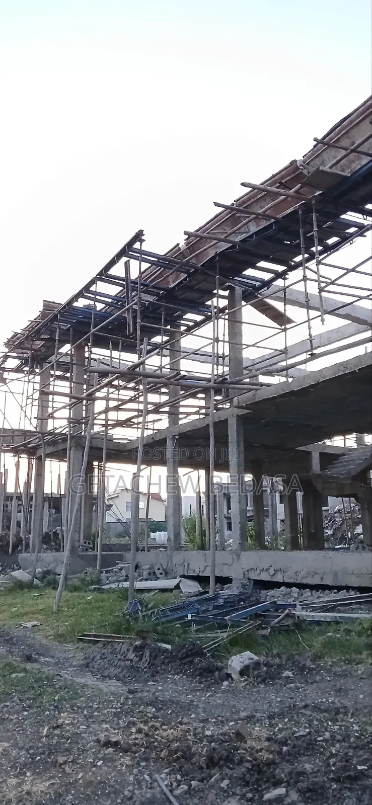 5bdrm House in Ccd, Yeka for sale