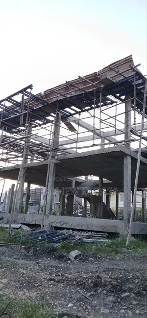 5bdrm House in Ccd, Yeka for sale