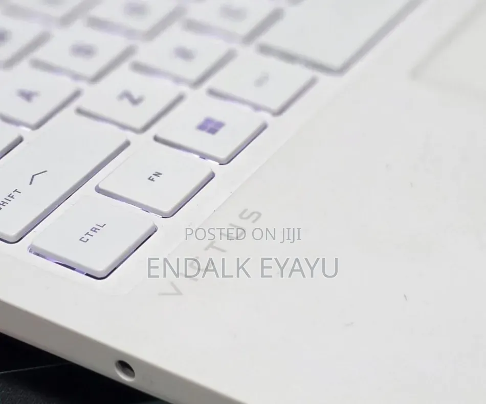 New Laptop HP Victus 16 16GB AMD Ryzen 7 SSD 1T