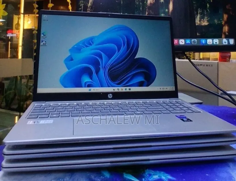 New Laptop HP Stream Notebook 16GB Intel Core i7 SSD 1T