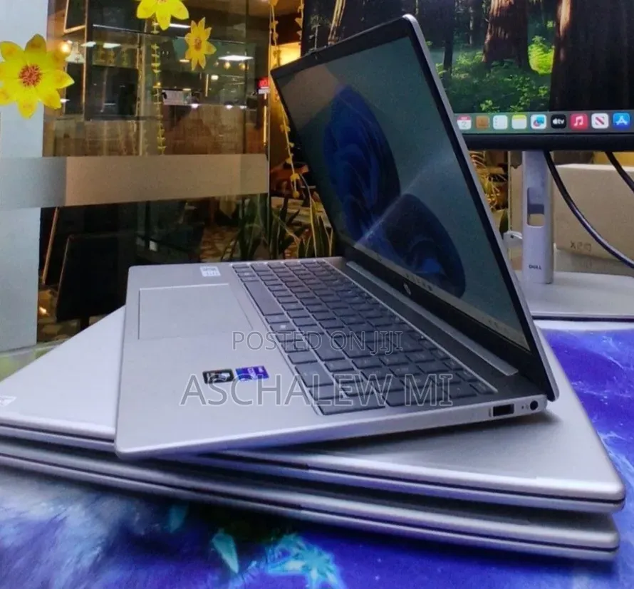 New Laptop HP Stream Notebook 16GB Intel Core i7 SSD 1T