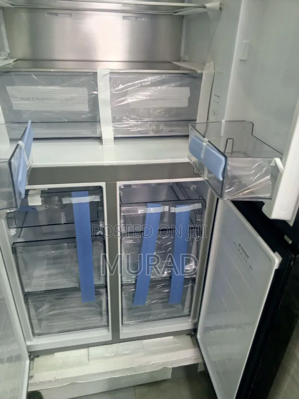 Hisense 610L ፍሪጅ