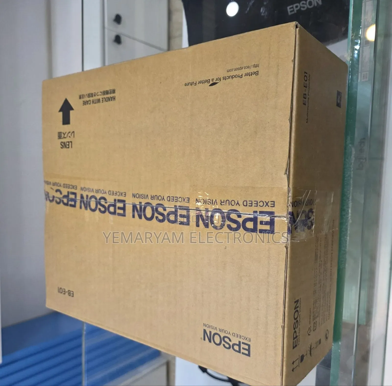 Epson Projector BRAND 8