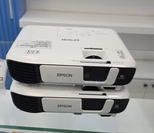 Epson CB-X41 Projector 8