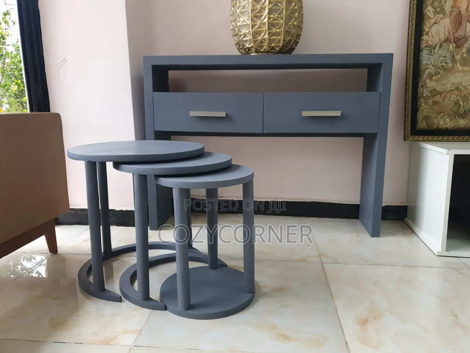 Decent Coffee Tables to Order Instantly.