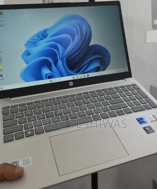 New Laptop HP Stream Notebook 16GB Intel Core i7 SSD 512GB
