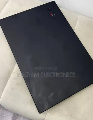 New Laptop Lenovo ThinkPad X1 Carbon 16GB Intel Core i7 SSD 512GB