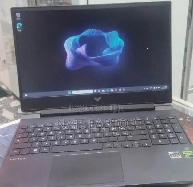 New Laptop HP Victus 16 16GB AMD Ryzen 5 SSD 512GB
