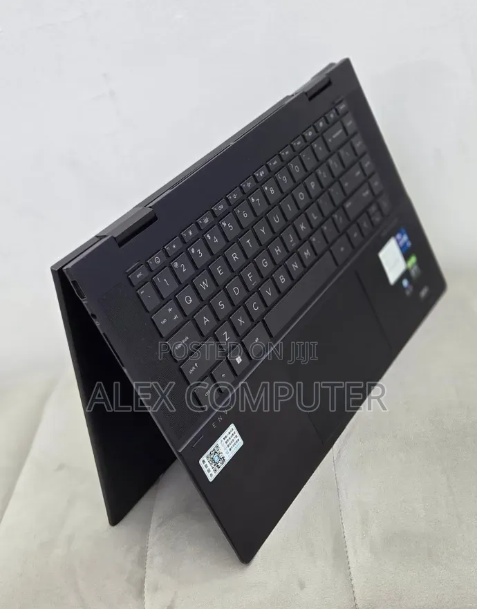 New Laptop HP Envy x360 16GB Intel Core i7 SSD 512GB