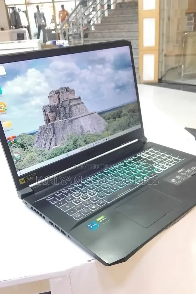 New Laptop Acer Nitro 5 16GB Intel Core i7 SSD 1T