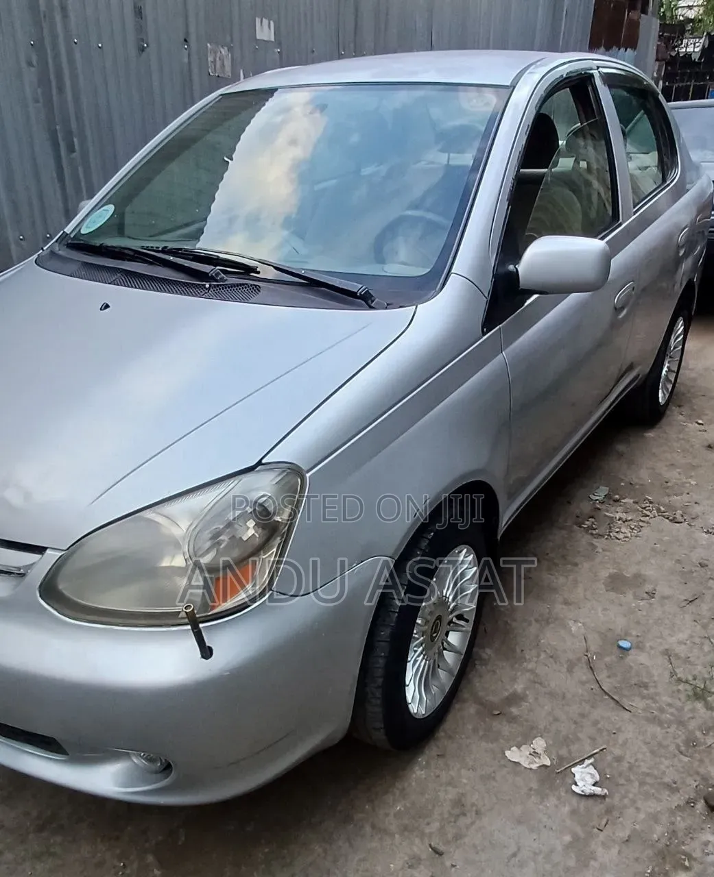 Toyota Platz 2005 Silver