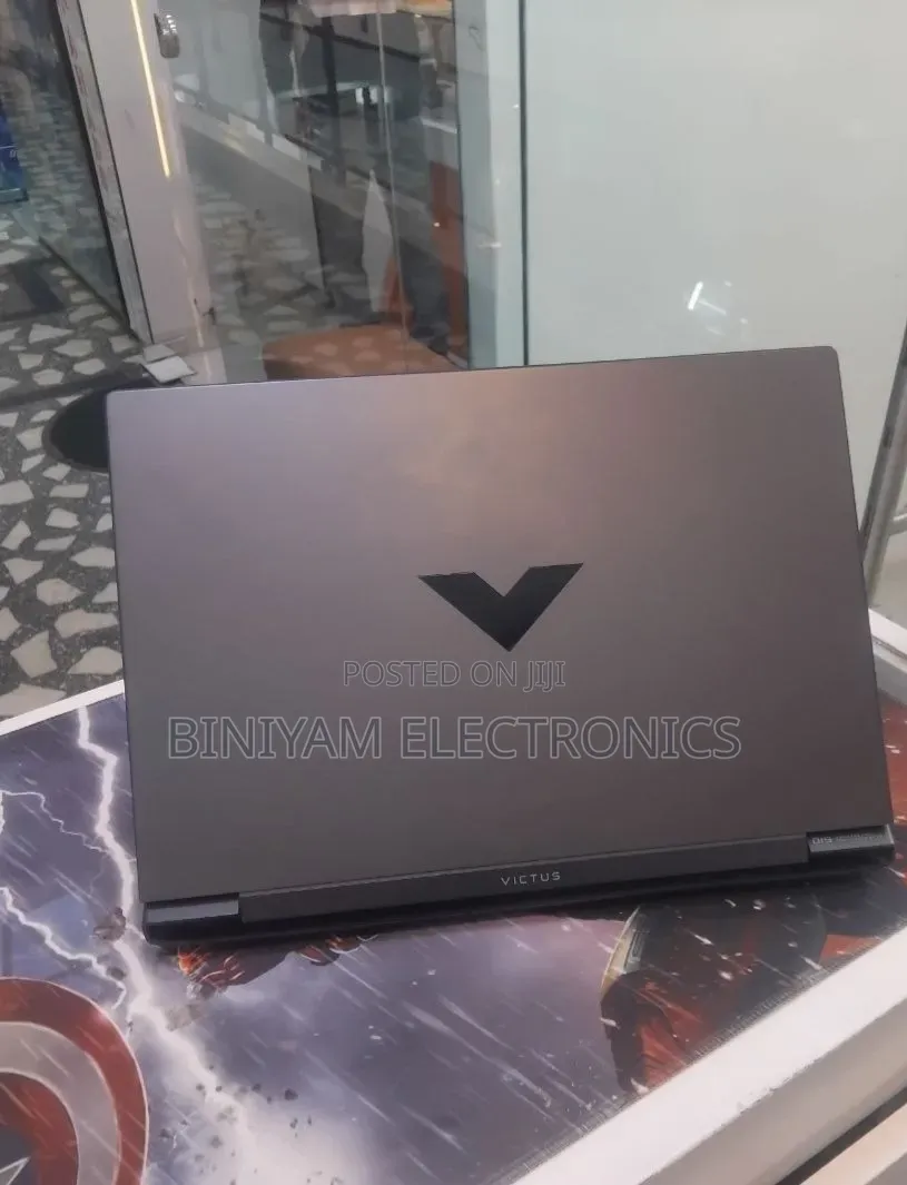 New Laptop HP Victus 16 16GB AMD Ryzen 5 SSD 512GB