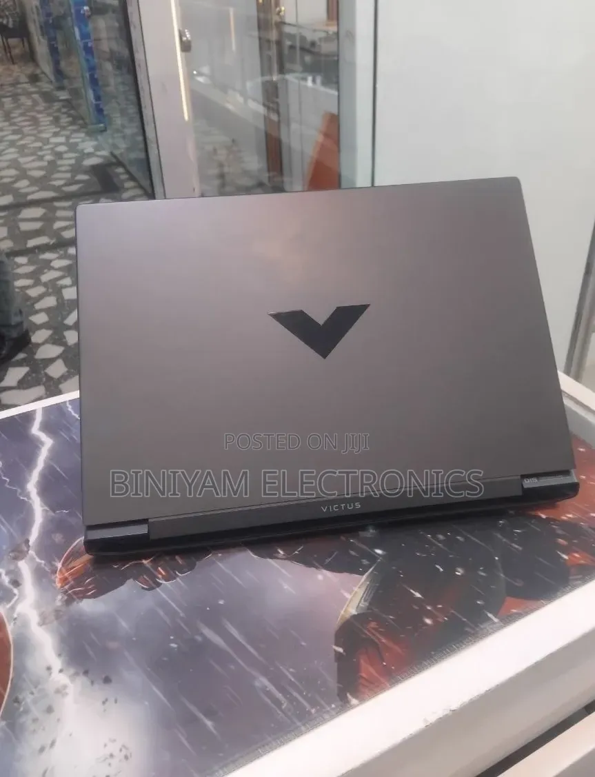New Laptop HP Victus 16 16GB AMD Ryzen 5 SSD 512GB