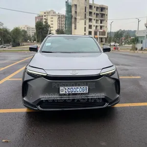 Toyota bZ4X 2022 Gray