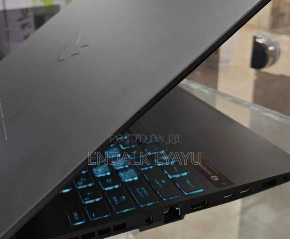 New Laptop Asus TUF Gaming F15 16GB Intel Core i7 SSD 512GB