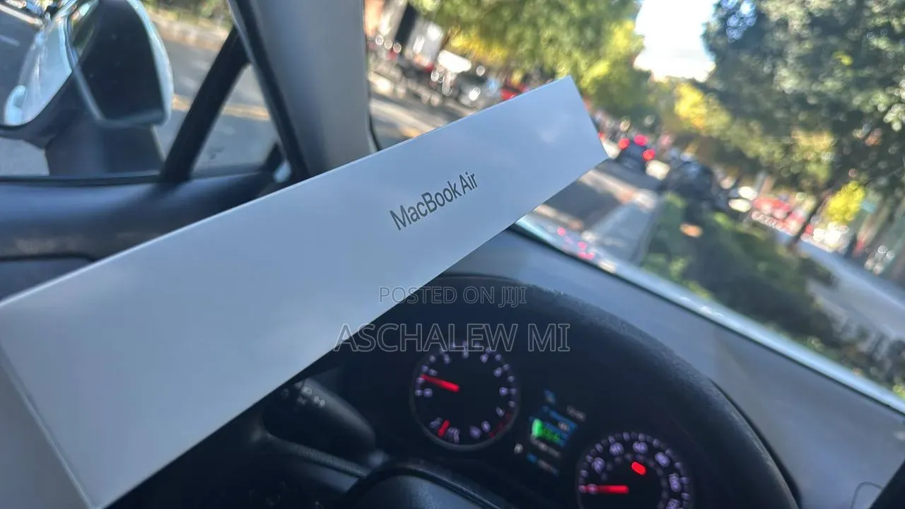 New Laptop Apple MacBook Air 2026 M5 16GB Apple M5 SSD 512GB