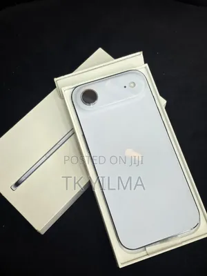 New Apple iPhone Air 256 GB Silver
