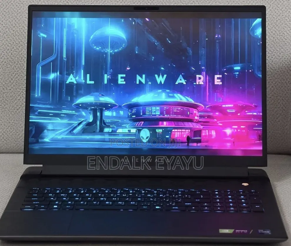 New Laptop Alienware 32GB Intel Core i9 SSD 2T