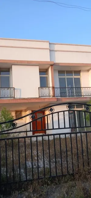 Furnished 6bdrm House in Ccd Realstate Inside, Oromia-Finfinne for sale
