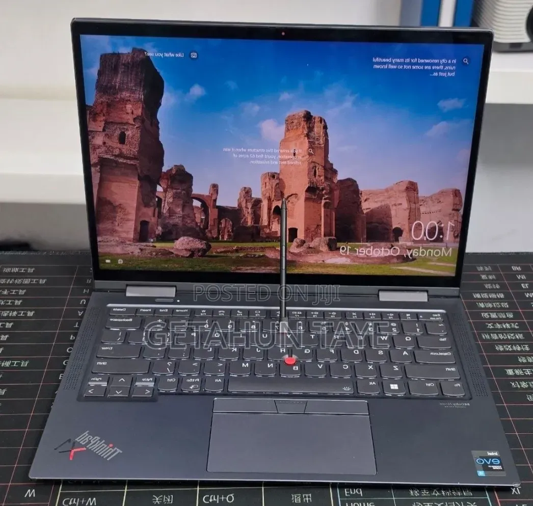 New Laptop Lenovo ThinkPad X1 Yoga 16GB Intel Core i5 SSD 512GB