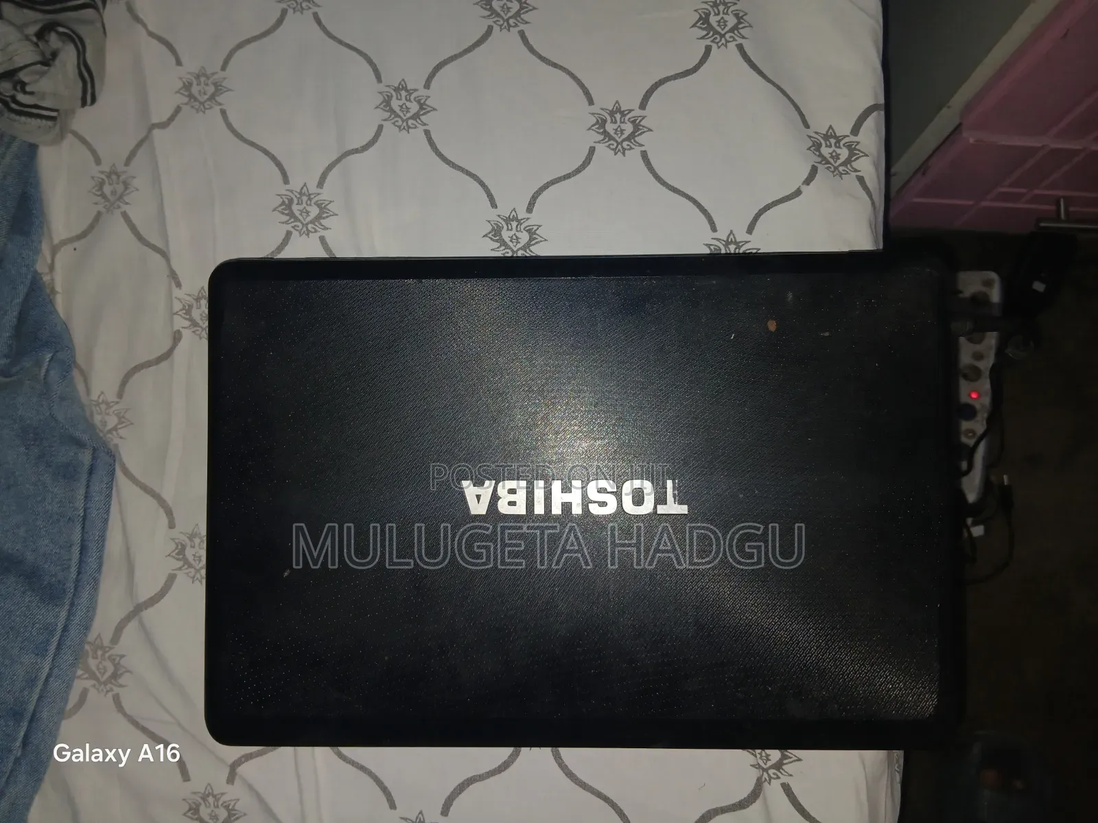 Laptop Toshiba A30 4GB Intel Core i7 HDD 512GB