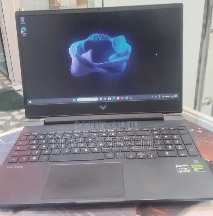 New Laptop HP Victus 16 16GB AMD Ryzen 5 SSD 512GB