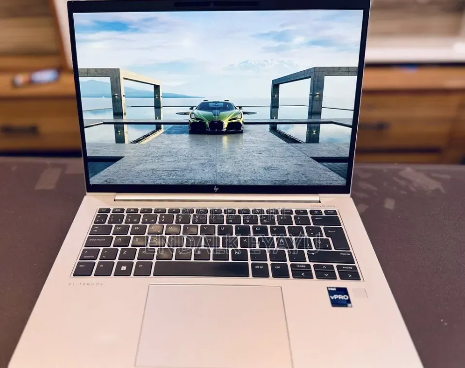 New Laptop HP 16GB Intel Core i7 SSD 512GB