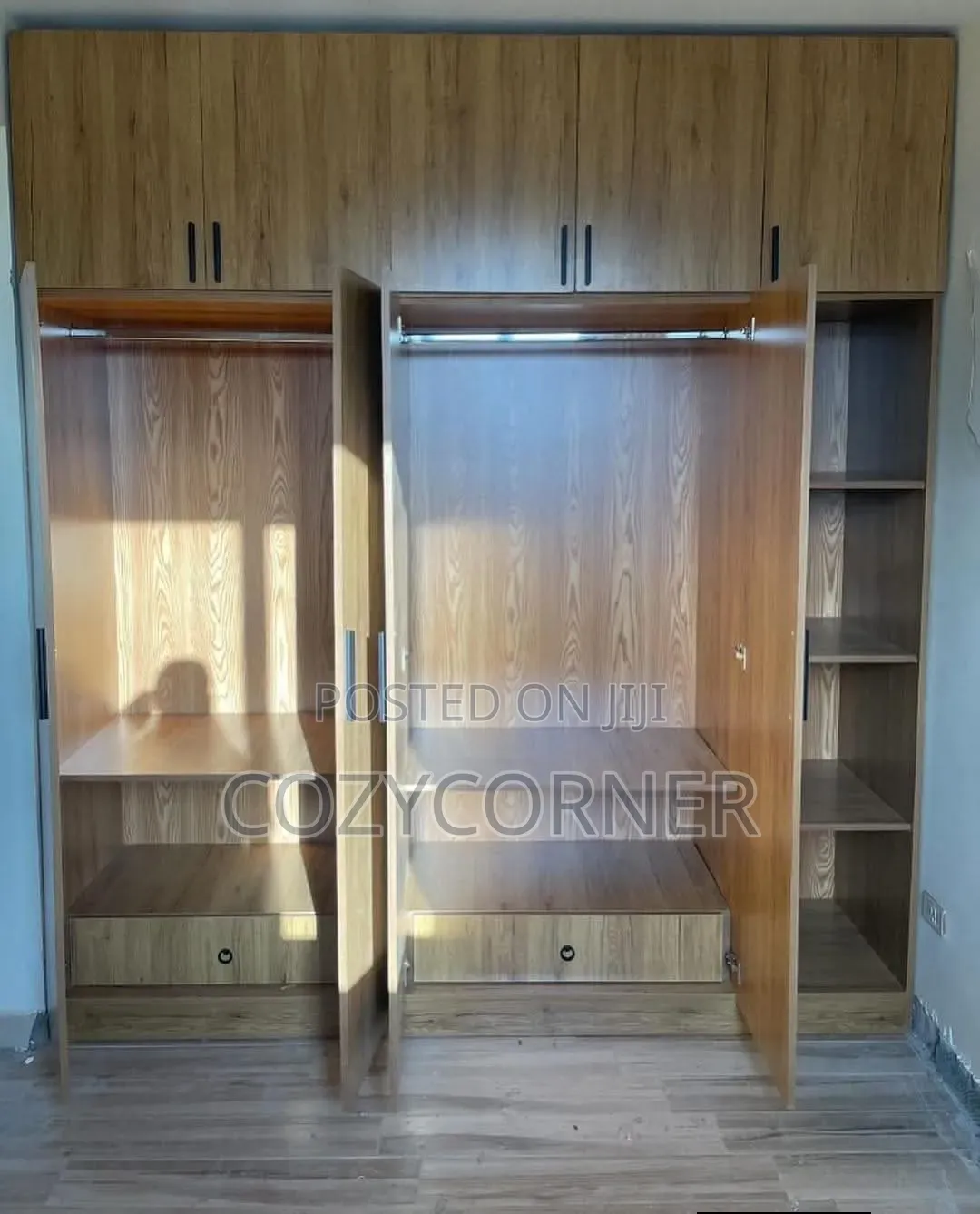 Salient Wardrobe Priced Per Square Meter. ቁምሳጥን በካሬ የሚሰራ