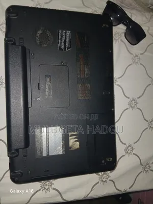 Laptop Toshiba A30 4GB Intel Core i7 HDD 512GB