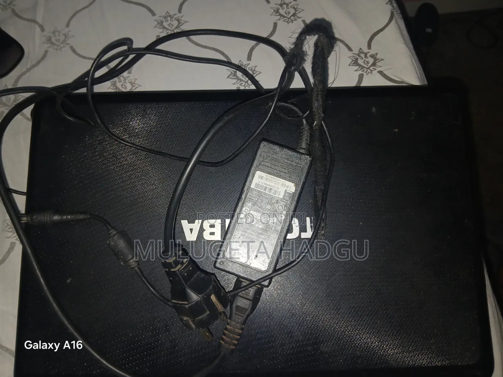 Laptop Toshiba A30 4GB Intel Core i7 HDD 512GB