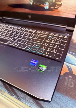New Laptop Acer Predator Helios 300 16GB Intel Core i7 SSD 512GB