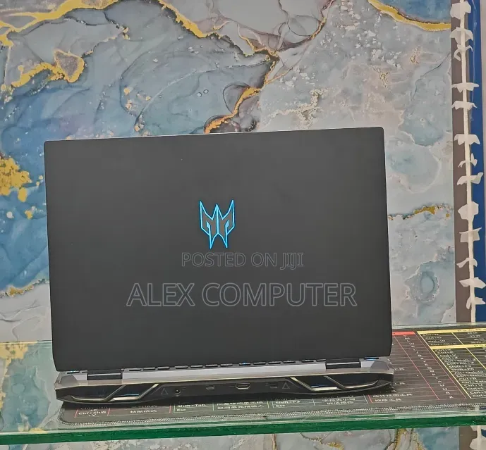 New Laptop Acer Predator Helios 300 16GB Intel Core i9 SSD 1T