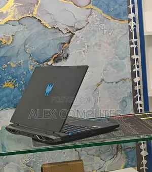 New Laptop Acer Predator Helios 300 16GB Intel Core i9 SSD 1T