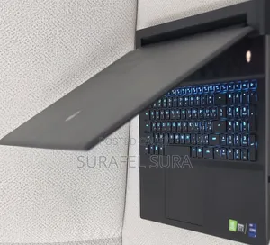 New Laptop Alienware M18 R2 32GB Intel Core i9 SSD 2T
