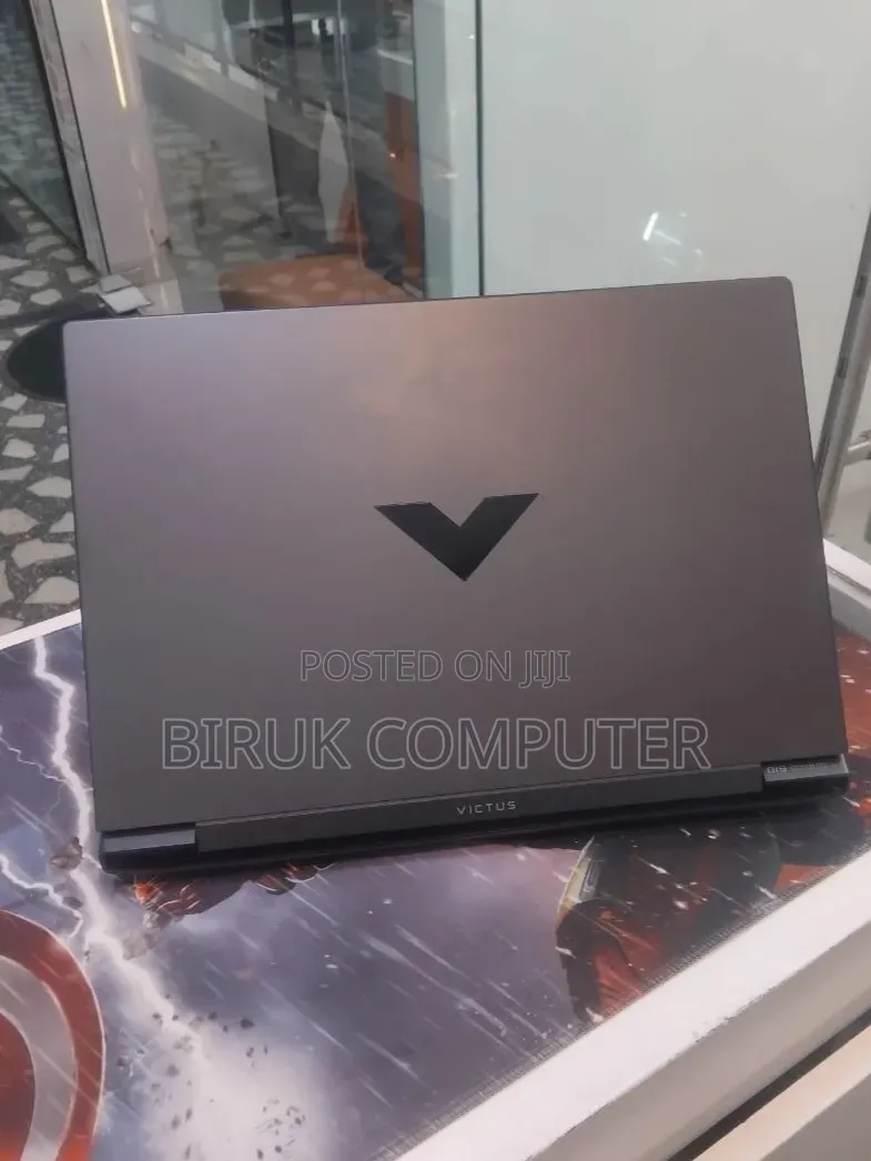 New Laptop HP Victus 16 16GB AMD Ryzen 5 SSD 512GB