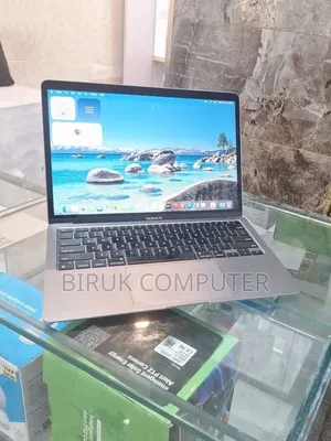 New Laptop Apple MacBook Air 2020 M1 8GB Apple M1 SSD 256GB